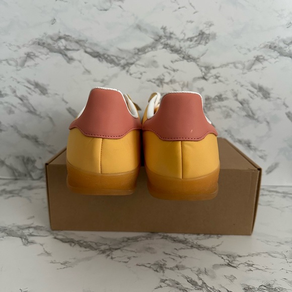 adidas Originals Gazelle Indoor Shoes Athletic IE2959 Women Sz 14/Men Sz 12.5 - Picture 5 of 8